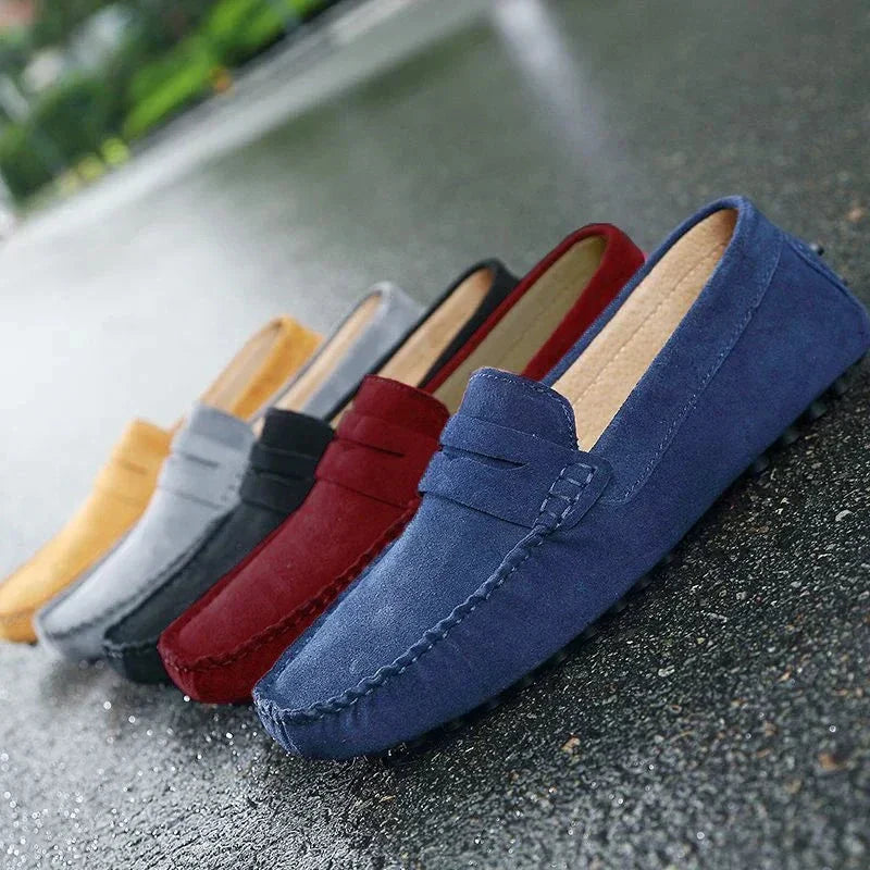 Lässige Wildleder-Slipper