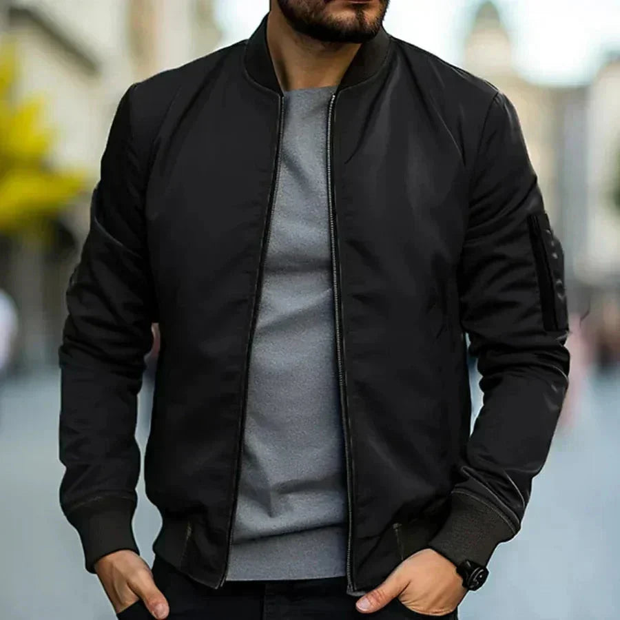 Klassische Bomberjacke