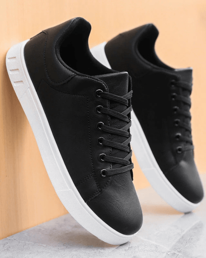 Zeitlose Leder-Sneaker