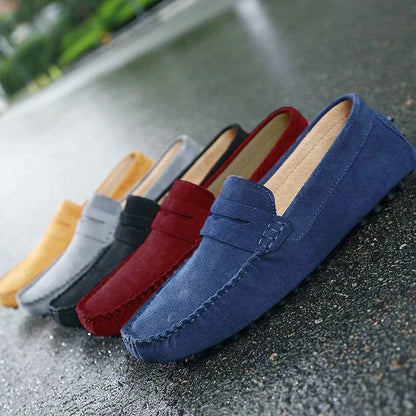 Lässige Wildleder-Slipper